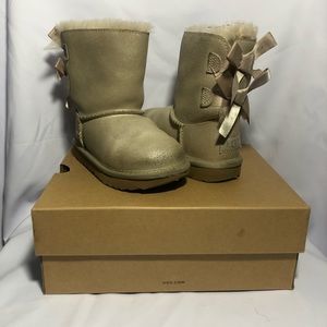 Bailey Bow Shimmer Ugg